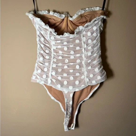 MAJORELLE WYN bodysuit White Polka Dot Ruched small - Picture 5 of 7